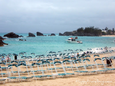 Bermuda beach with big rocks out in the water