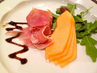 prosciutto, cantaloupe and arugula 