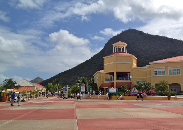 Cruise center in St Maarten