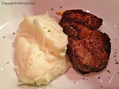 filet mignon and mashed potatoes
