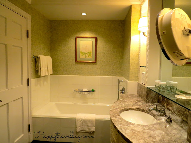 Bathtub in our Greenbrier hotel room