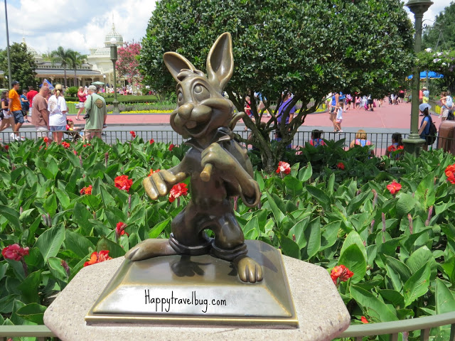 Brer Rabbit sculpture at Disney World