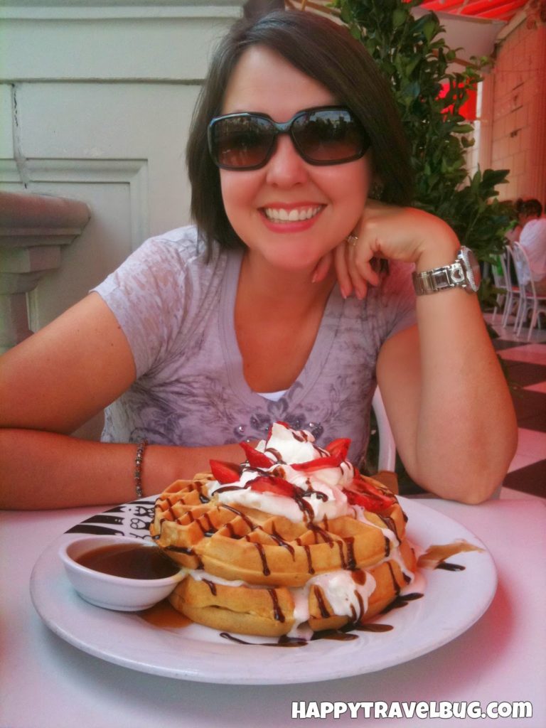 The {Happy} Travel Bug eating waffles at Serendipity 3