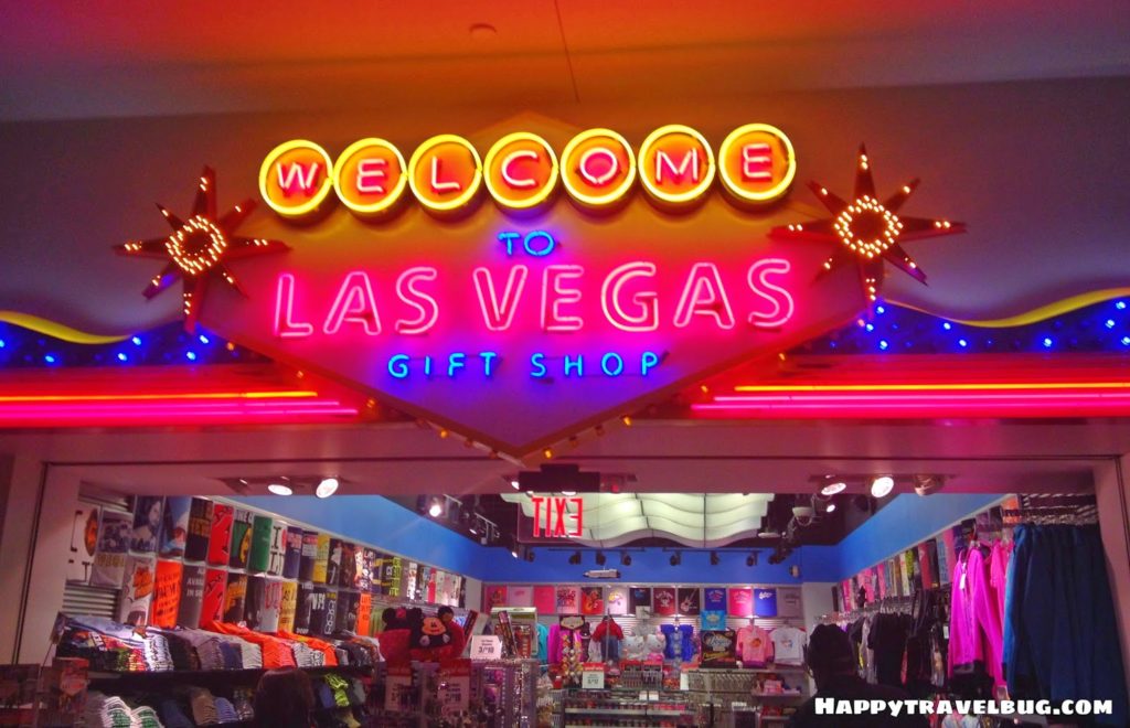 Welcome to Las Vegas gift shop in the airport