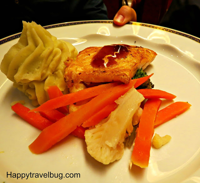 Salmon, vegetable and mashed potatoes on Holland America Cruise