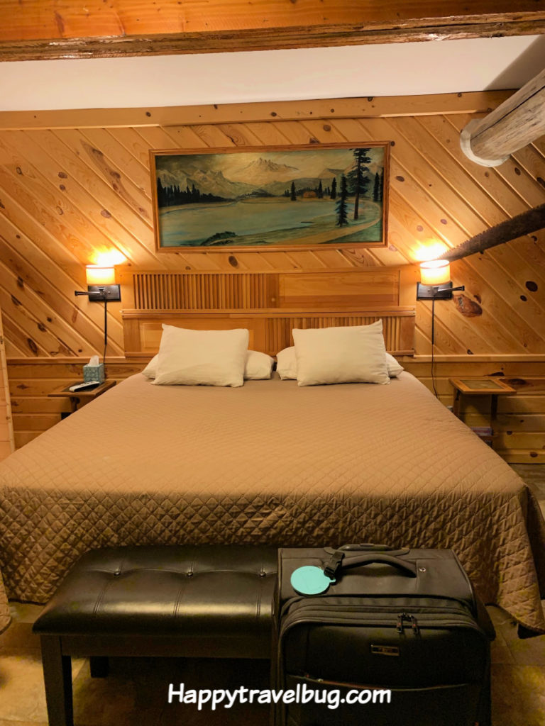 log cabin bedroom